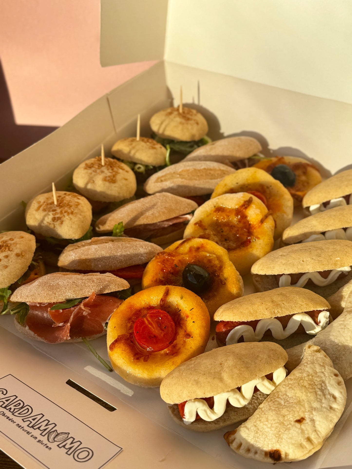 CAJA BANDEJA SALADA DE CATERING