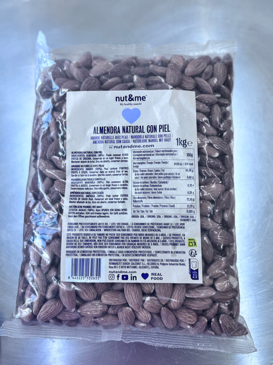 ALMENDRA NATURAL CON PIEL 1KG